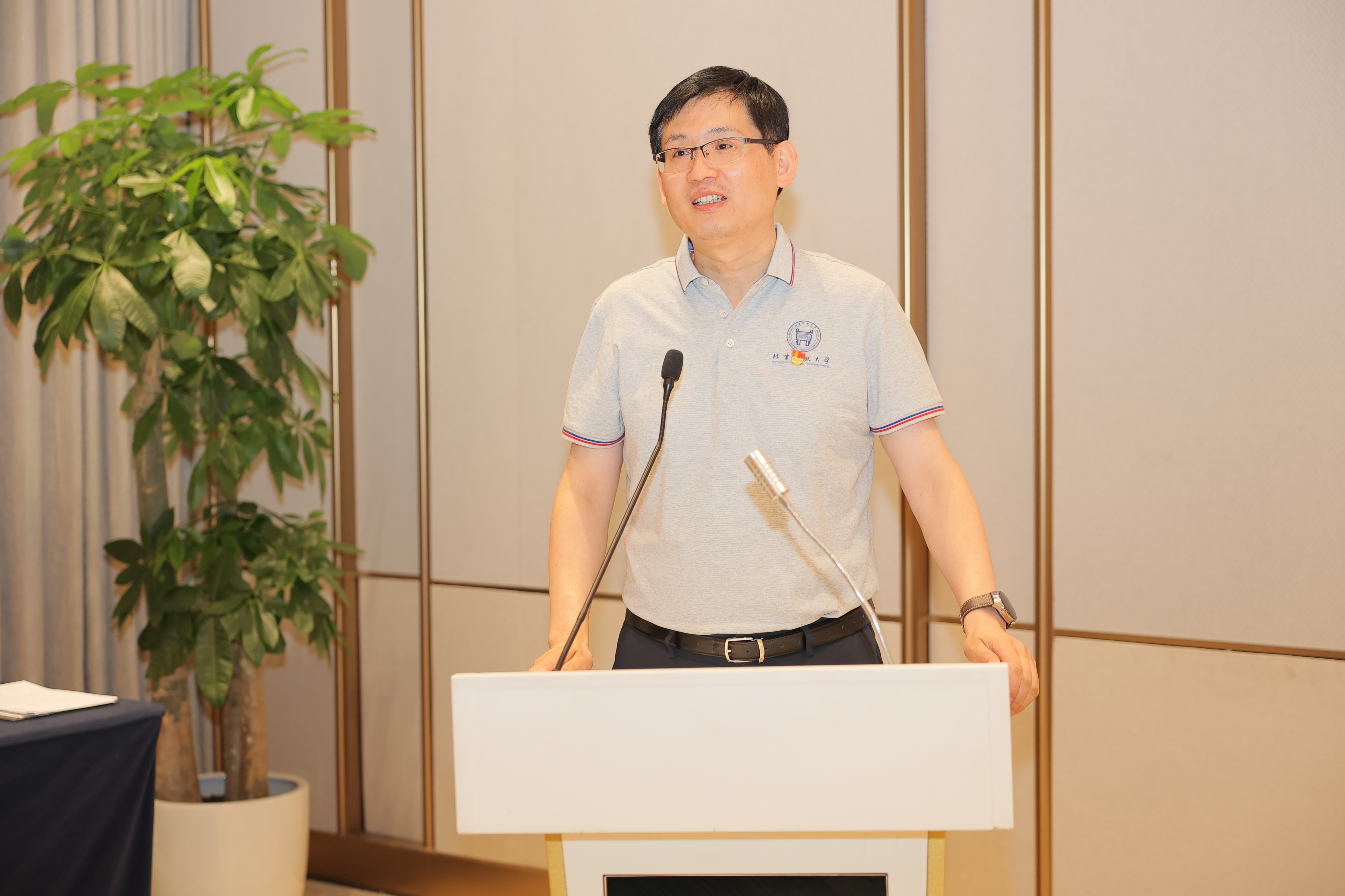 杨院长讲话.jpg